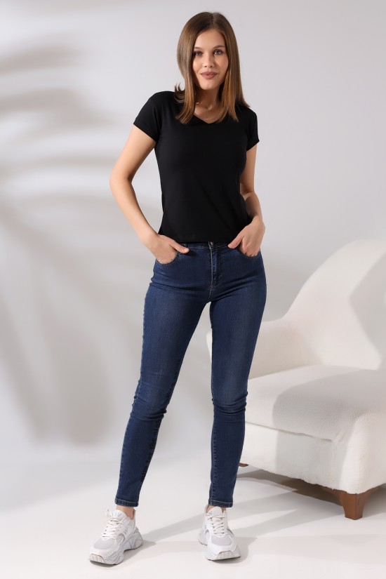 21043 BAYAN KISA KOL V YAKA BADY 