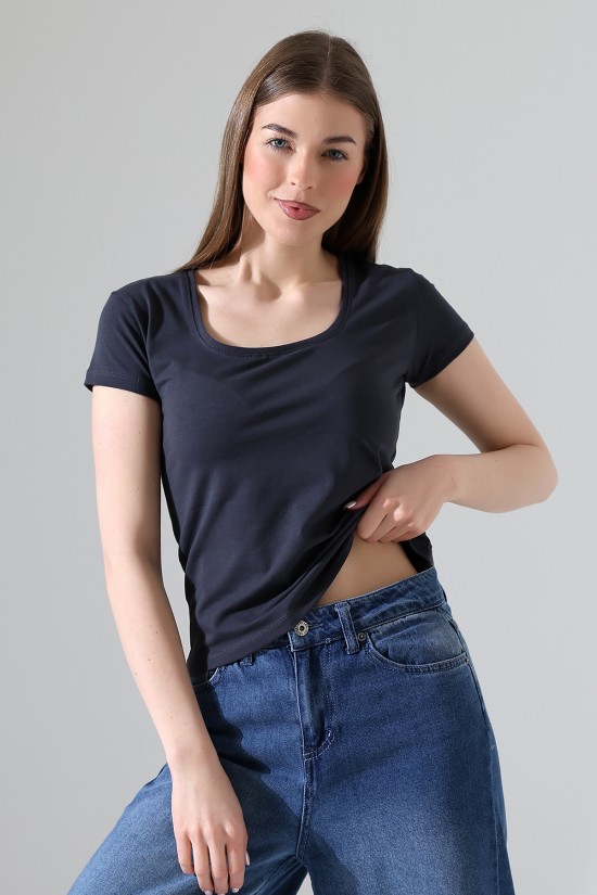 21069 KADIN KISA KOL KARE YAKA BADY 