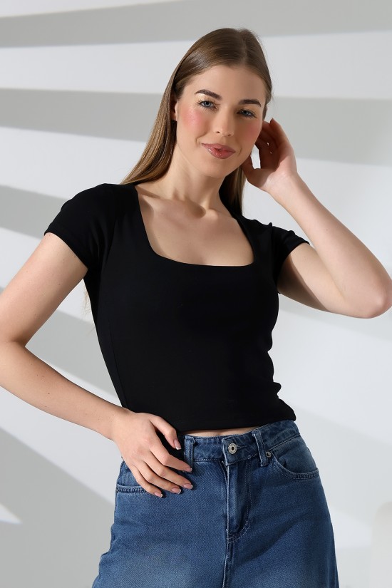 21804  KADIN KISA KOL FULL LYC RİB KOMPAKT PENYE TULUM KOL KARE YAKA BADY 