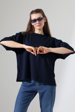 22286 KADIN YARIM KOL OVERSİZE YANLARI YIRTMAÇLI BİSİKLET YAKA DOUBLEFACE YUMUŞAK DOKU TSHIRT 