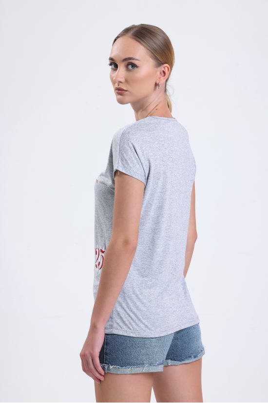 19609 CHİC BASK.BAYAN KISA KOLU BEDENDE SALAŞ VSK TSHIRT 