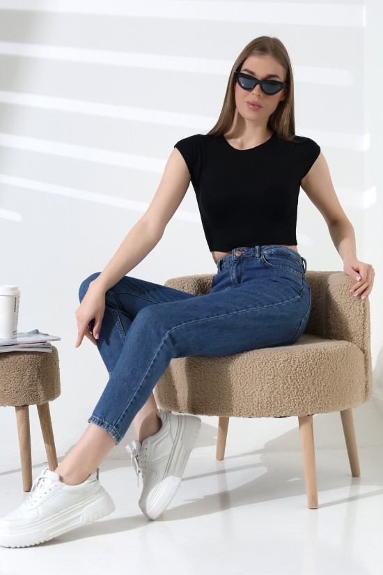 21932 KADIN KISA KOLU BEDENDE BİSİKLET YAKA FULLLYC VORTEKSVSKRİBANA KISA CROP TSHIRT 21932 KADIN KISA KOLU BEDENDE BİSİKLET YAKA FULLLYC VORTEKSVSKRİBANA KISA CROP TSHIRT