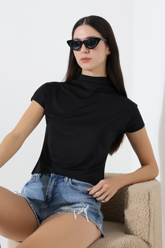 22002 KADIN FULL LYC MİKRO KENDİLİĞİNDEN DİK YAKASI KOLU ETEĞİ DİKİŞSİZ KOLU BEDENDE TSHIRT 22002 KADIN FULL LYC MİKRO KENDİLİĞİNDEN DİK YAKASI KOLU ETEĞİ DİKİŞSİZ KOLU BEDENDE TSHIRT