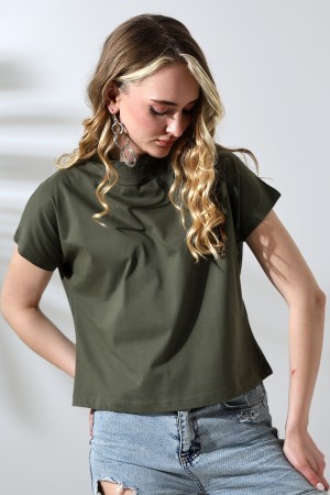 19588 KADIN DİK YAKA KISA KOLU BEDENDE PAMUKLU KISA TSHIRT