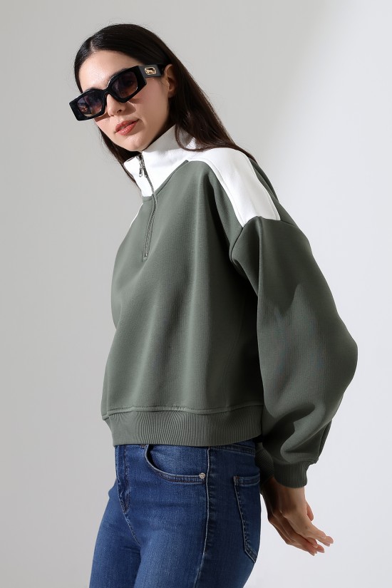 21963 KADIN 3 İP FERMUARLI KAMYONÖR GÖMLEK YAKA OMUZLARI VE YAKA GARNİLİ SALAŞ YANLARI KUPLU GENİŞ SWETSHIRT 21963 KADIN 3 İP FERMUARLI KAMYONÖR GÖMLEK YAKA OMUZLARI VE YAKA GARNİLİ SALAŞ YANLARI KUPLU GENİŞ SWETSHIRT