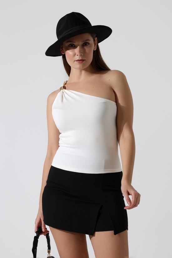 22116 KADIN DOUBLEFACE YUMUŞAK DOKU TEK ASKISINDA METAL SÜS KAPAK TEK ASKILI ATLET