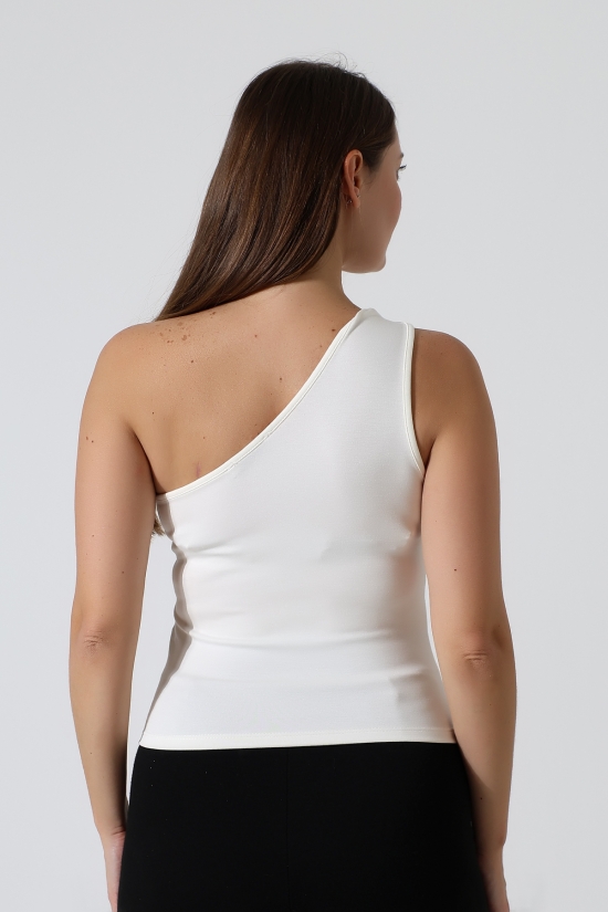 22116 KADIN DOUBLEFACE YUMUŞAK DOKU TEK ASKISINDA METAL SÜS KAPAK TEK ASKILI ATLET