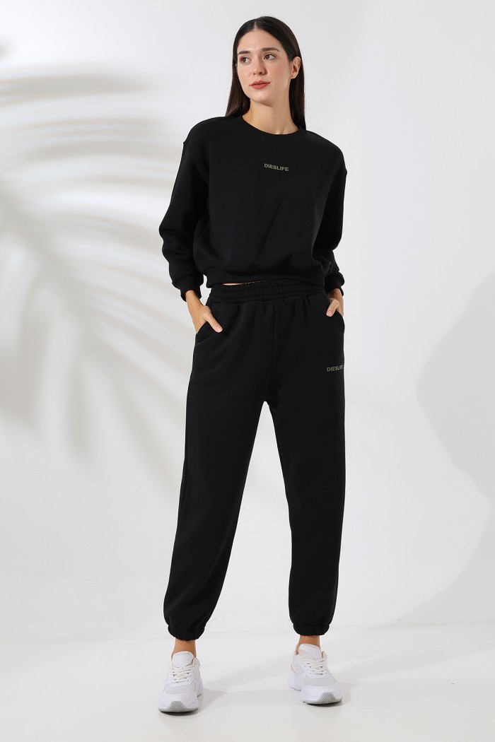 21698 DİESLİFE ENJEKSİYON BASK. KADIN 3 İP PENYE KOMPAKT ŞARDONLU BİSİKLET YAKA GENİŞKISA SWET VE.CEPLİ ENJ BASK PAÇA LAST.PANTOLON ALT ÜST TAKIM 21698 DİESLİFE ENJEKSİYON BASK. KADIN 3 İP PENYE KOMPAKT ŞARDONLU BİSİKLET YAKA GENİŞKISA SWET VE.CEPLİ ENJ BASK PAÇA LAST.PANTOLON ALT ÜST TAKIM