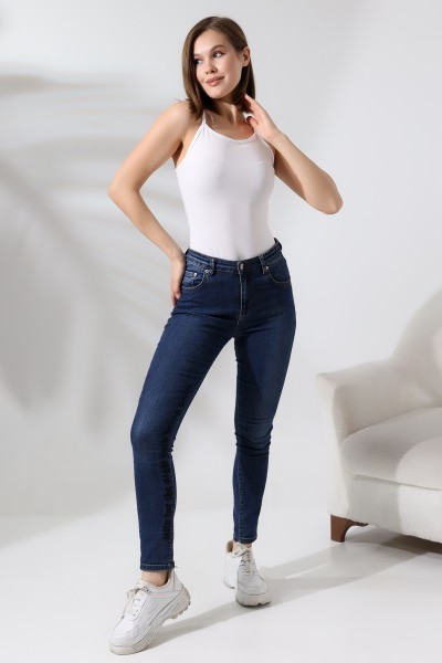 20427 KADIN İP ASKILI ALTI KÜLOTLU VE ÇITÇITLI ATLET 