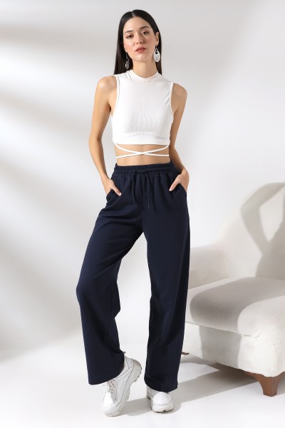 21566 KADIN CEPLİ SALAŞ GENİŞ DÖKÜMLÜ 2 İP PANTOLON 21566 KADIN CEPLİ SALAŞ GENİŞ DÖKÜMLÜ 2 İP PANTOLON