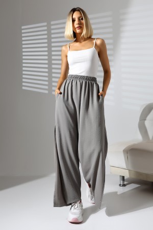 21143  KADIN AYROBİN SALAŞ CEPLİUZUN PAÇA YANLARI AÇIK YIRTMAÇLI SALAŞ PANTOLON 